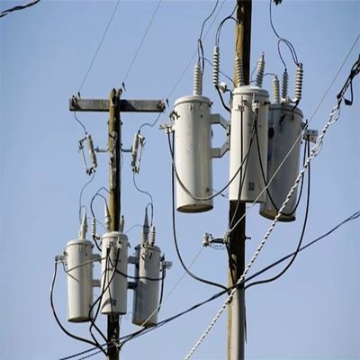 Điện áp chính 2.4kV 34.5kV 50/60Hz Tần số 10kVA 167kVA Máy biến đổi pha đơn